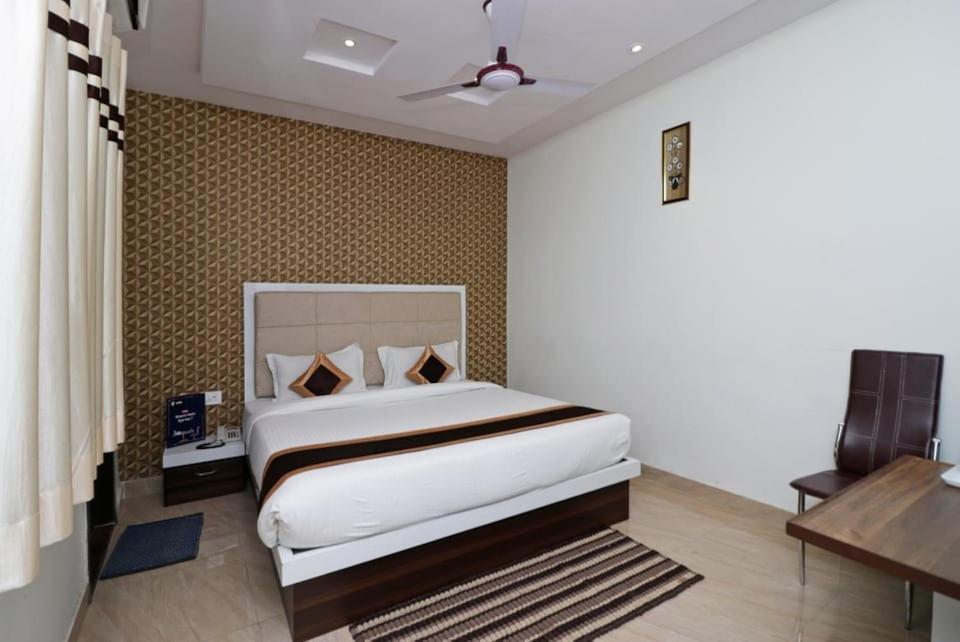 Hotel Incredible Taj